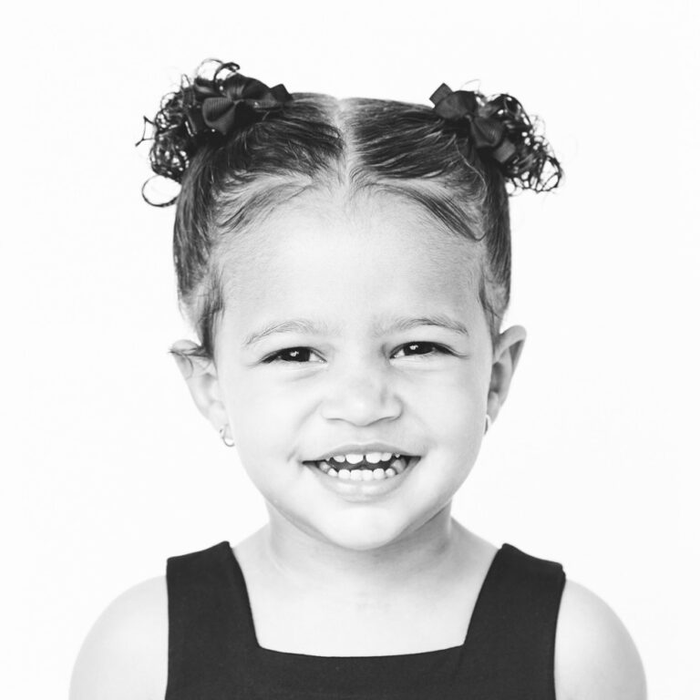 Instagram post from dalyasnaps. This post is in position 6.