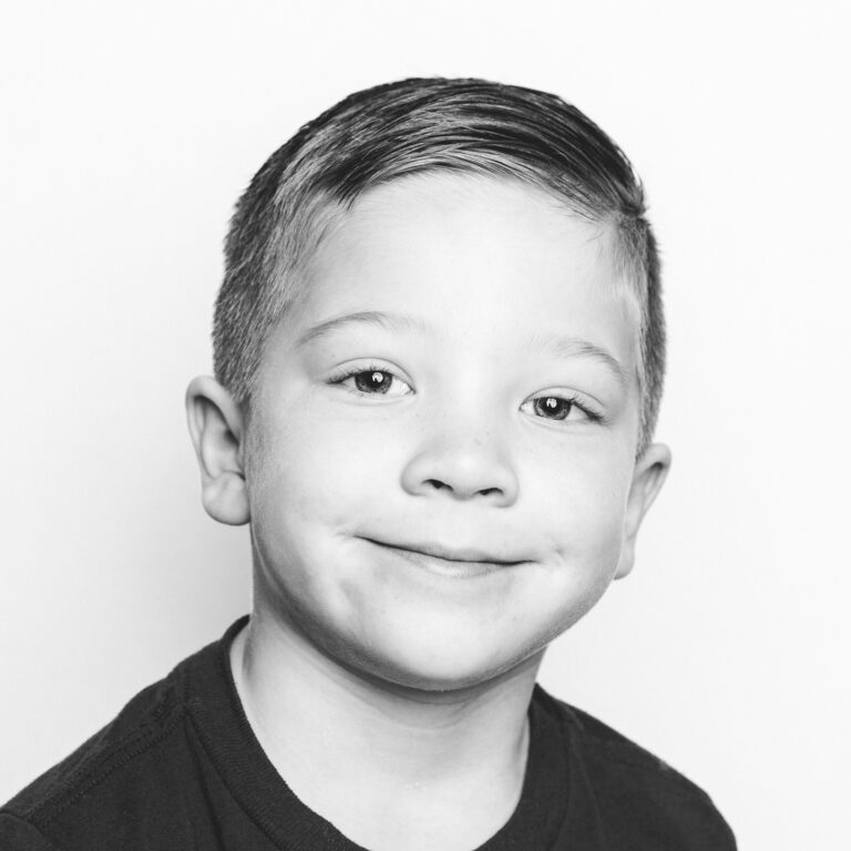 Instagram post from dalyasnaps. This post is in position 1.