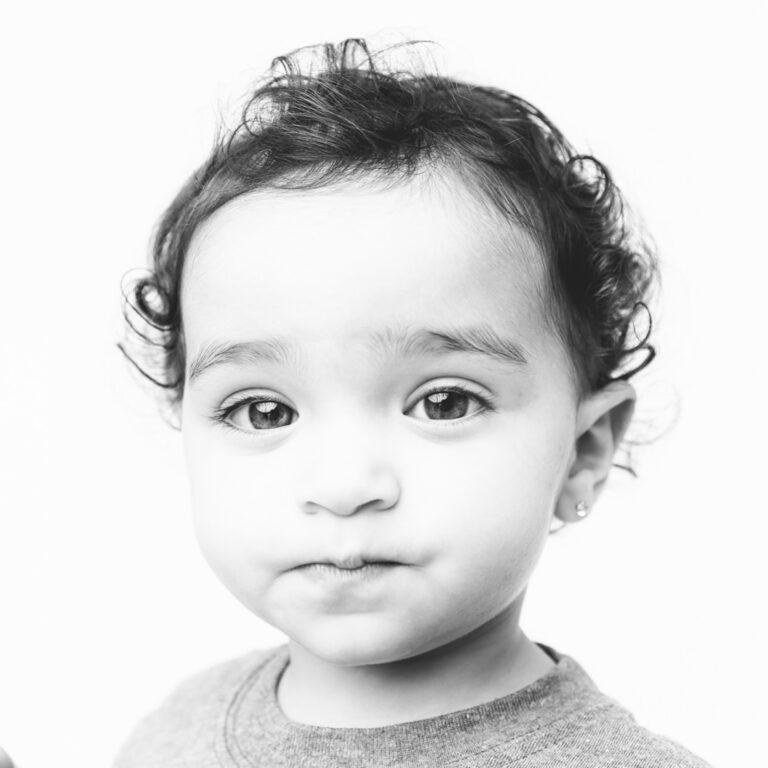 Instagram post from dalyasnaps. This post is in position 8.